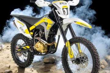 Asix 250 XB 83